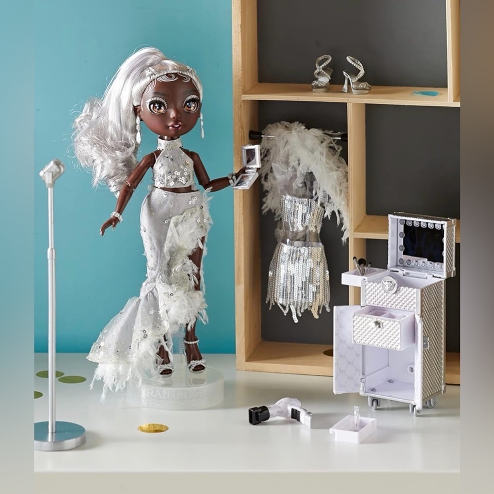 Rainbow High Rainbow Vision Rainbow Divas- Ayesha Sterling (Silver) Posable